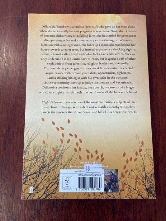 Flight behaviour. Barbara Kingsolver. 2012.