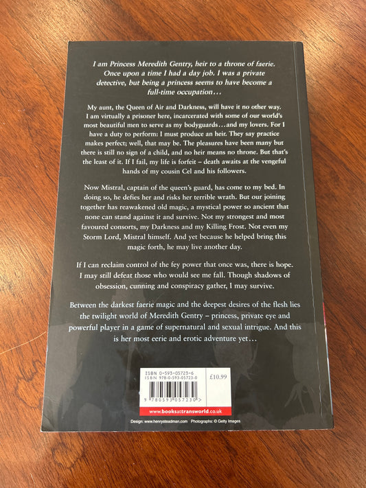 Mistral’s kiss. Laurell K. Hamilton. 2006.