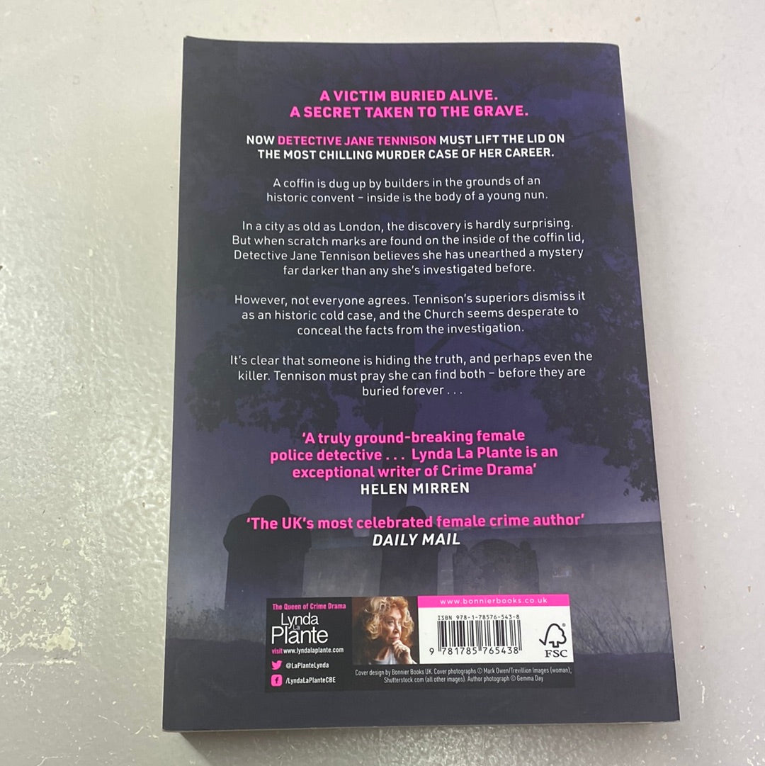 Unholy murder. Lynda La Plante. 2021.