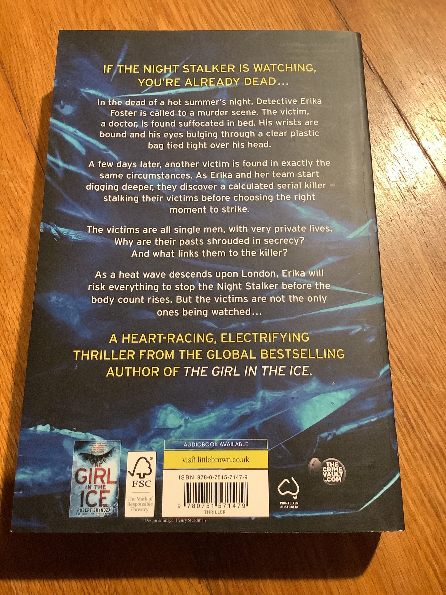 Night stalker. Robert Bryndza. 2016.