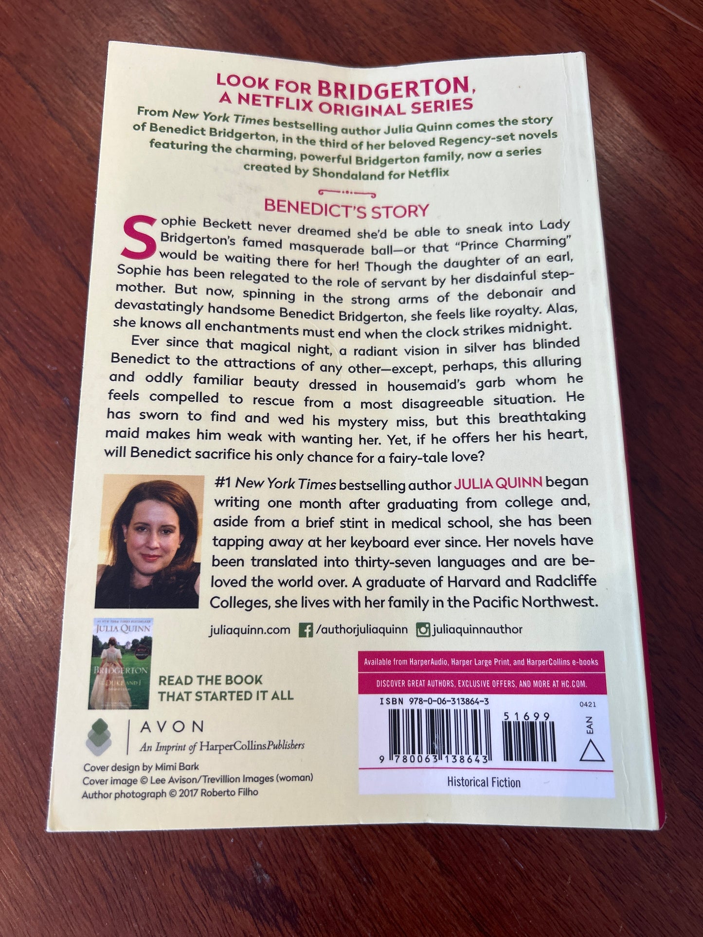 An offer from a gentleman. Julia Quinn. 2015.