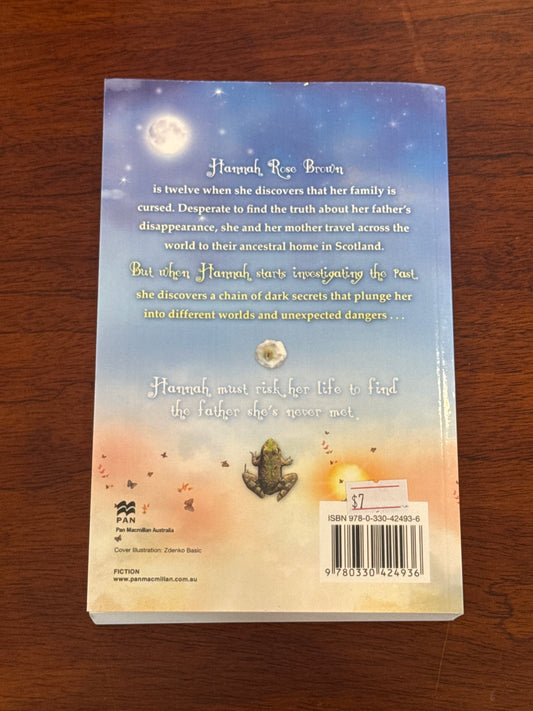 Puzzle Ring. Kate Forsyth. 2010.