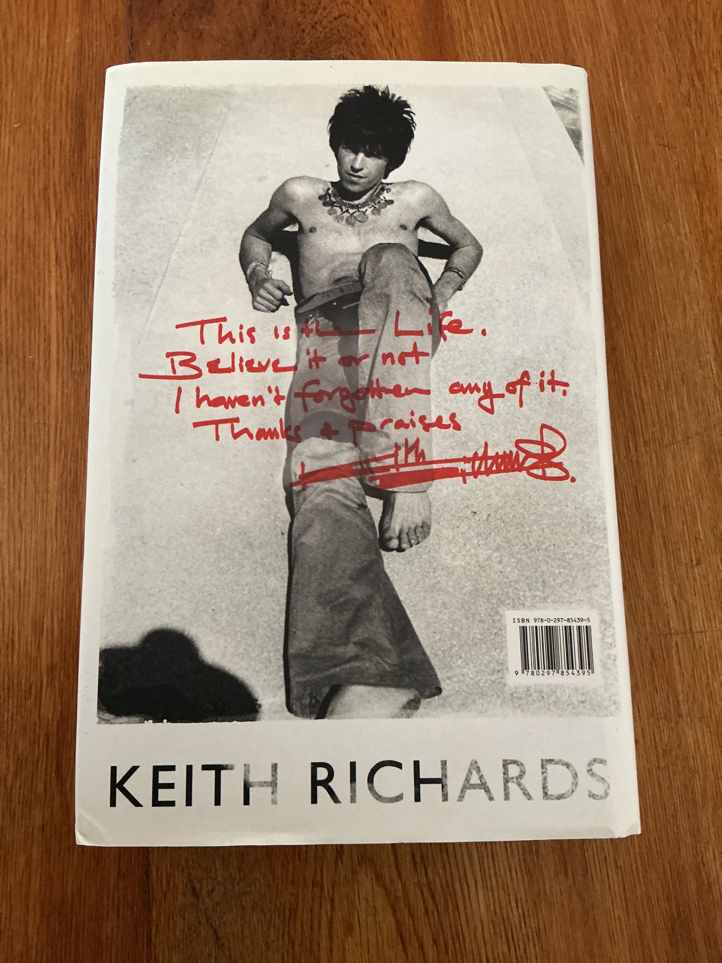 Life. Keith Richards and James Fox. 2010.