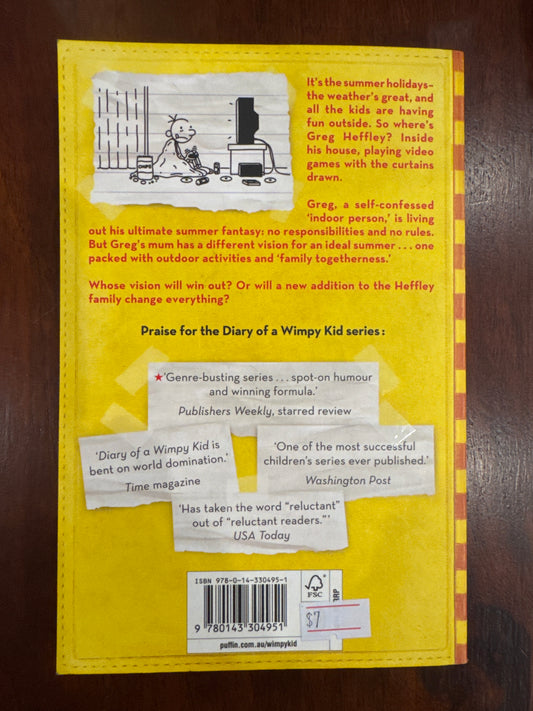 Diary of a wimpy kid: dog days. Jeff Kinney. 2009.