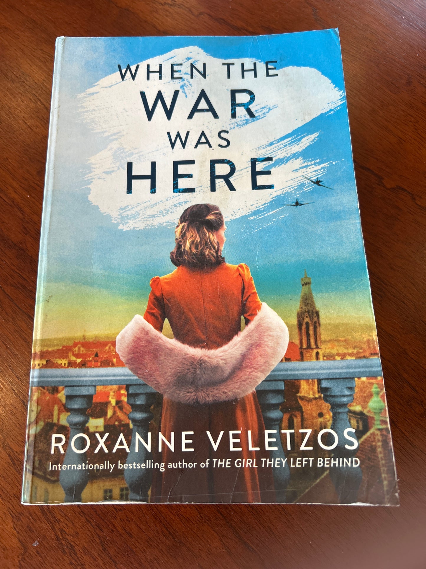 When the war was here. Roxanne Veletzos. 2021.