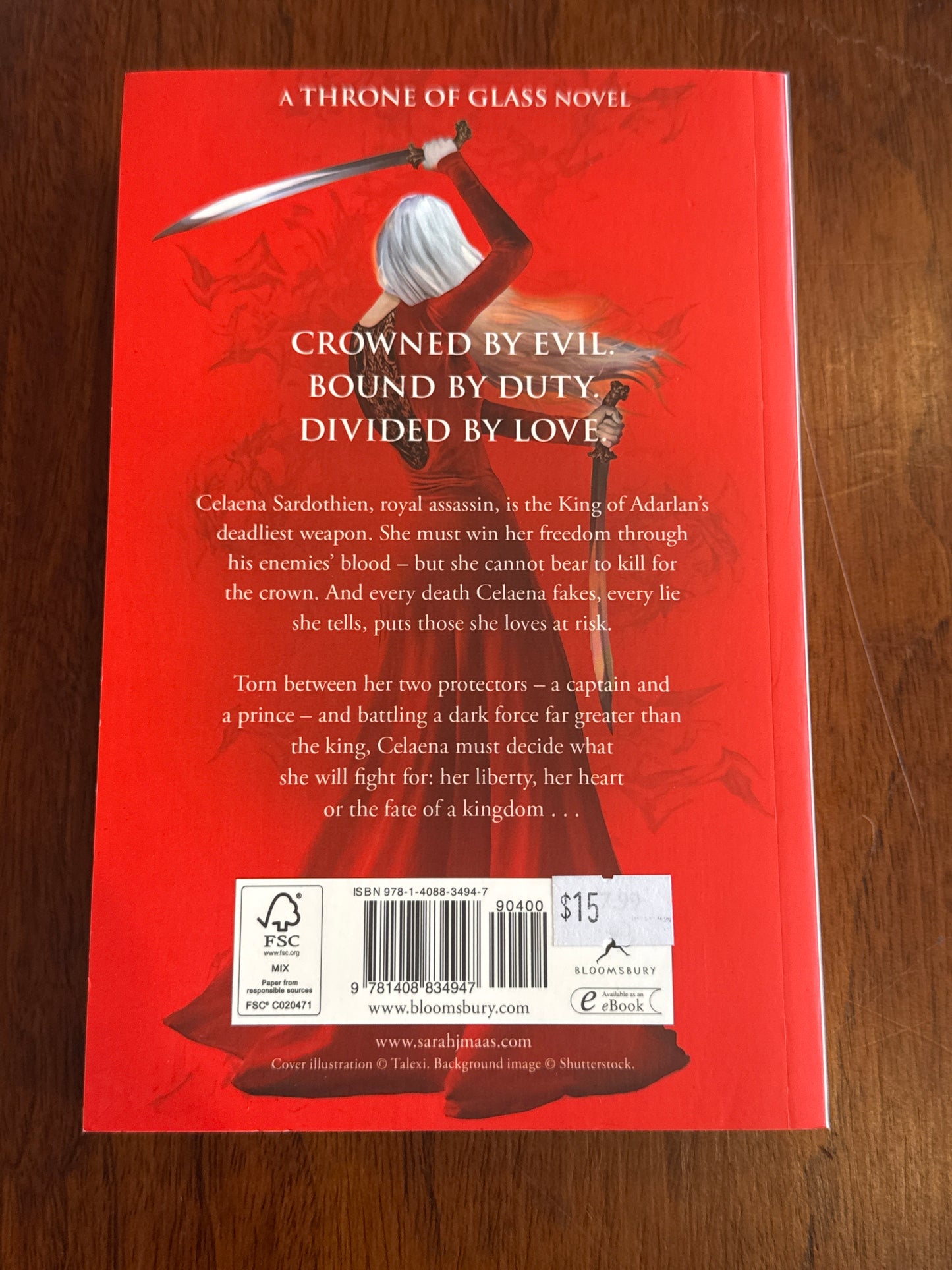 Crown of midnight. Sarah Maas. 2013.