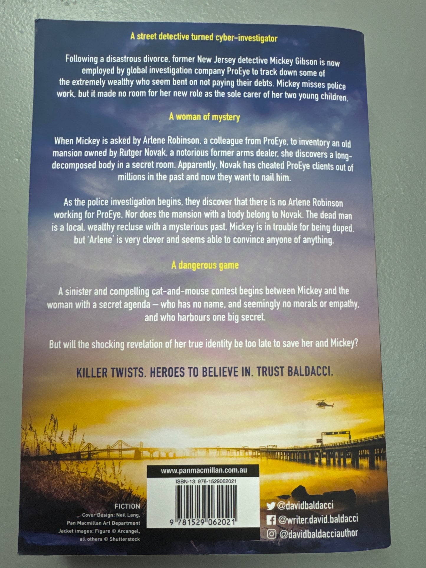 Simply lies. David Baldacci. 2023.