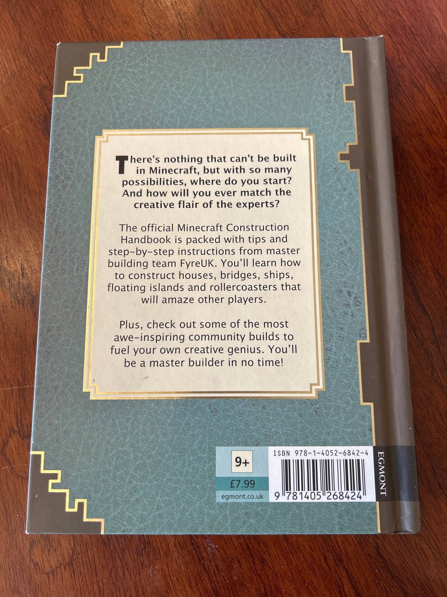 Minecraft: construction handbook. Matthew Needler and Phil Southampton. 2014.