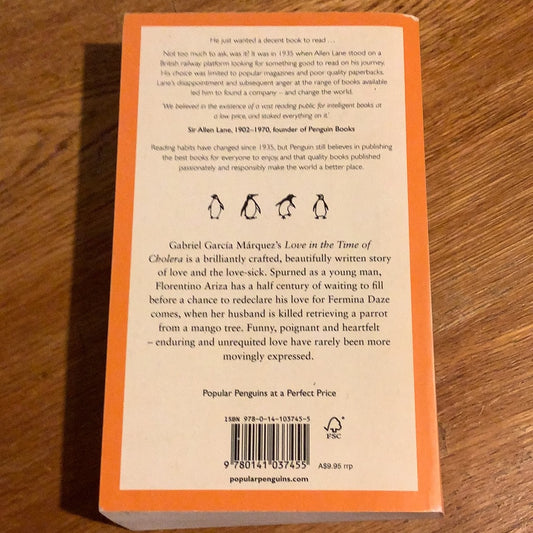 Love in the time of cholera. Gabriel Garcia Marquez. 2008.