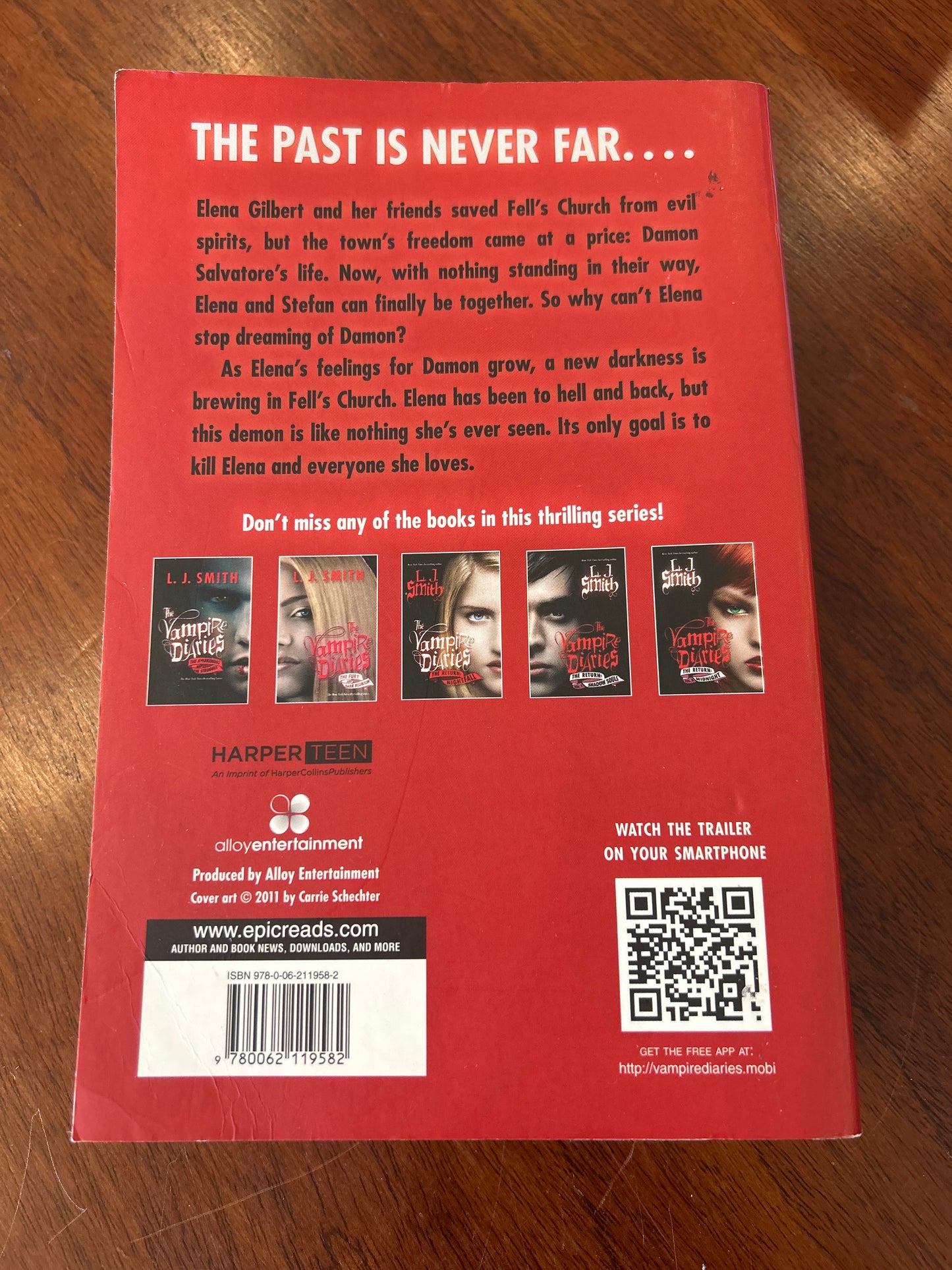 Vampire diaries: the hunted: phantom. L. J. Smith. 2011.