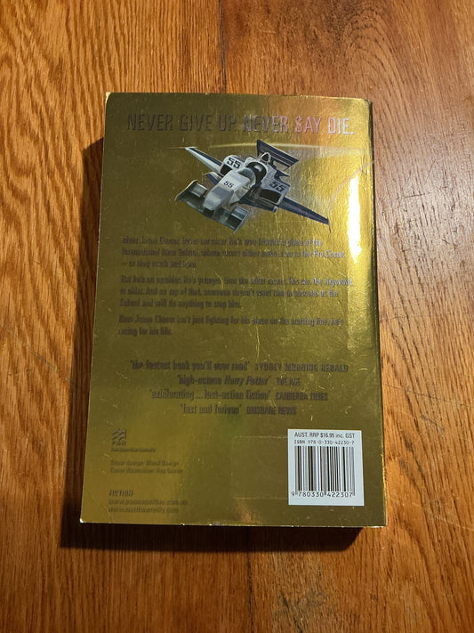 Hover car racer. Matthew Reilly. 2007.