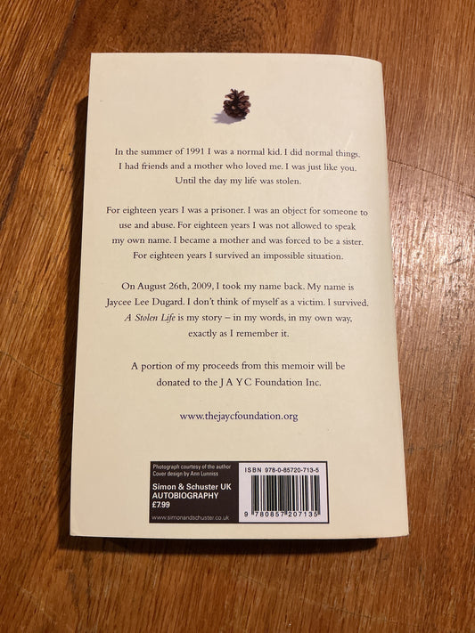 Stolen life. Jaycee Dugard. 2012.