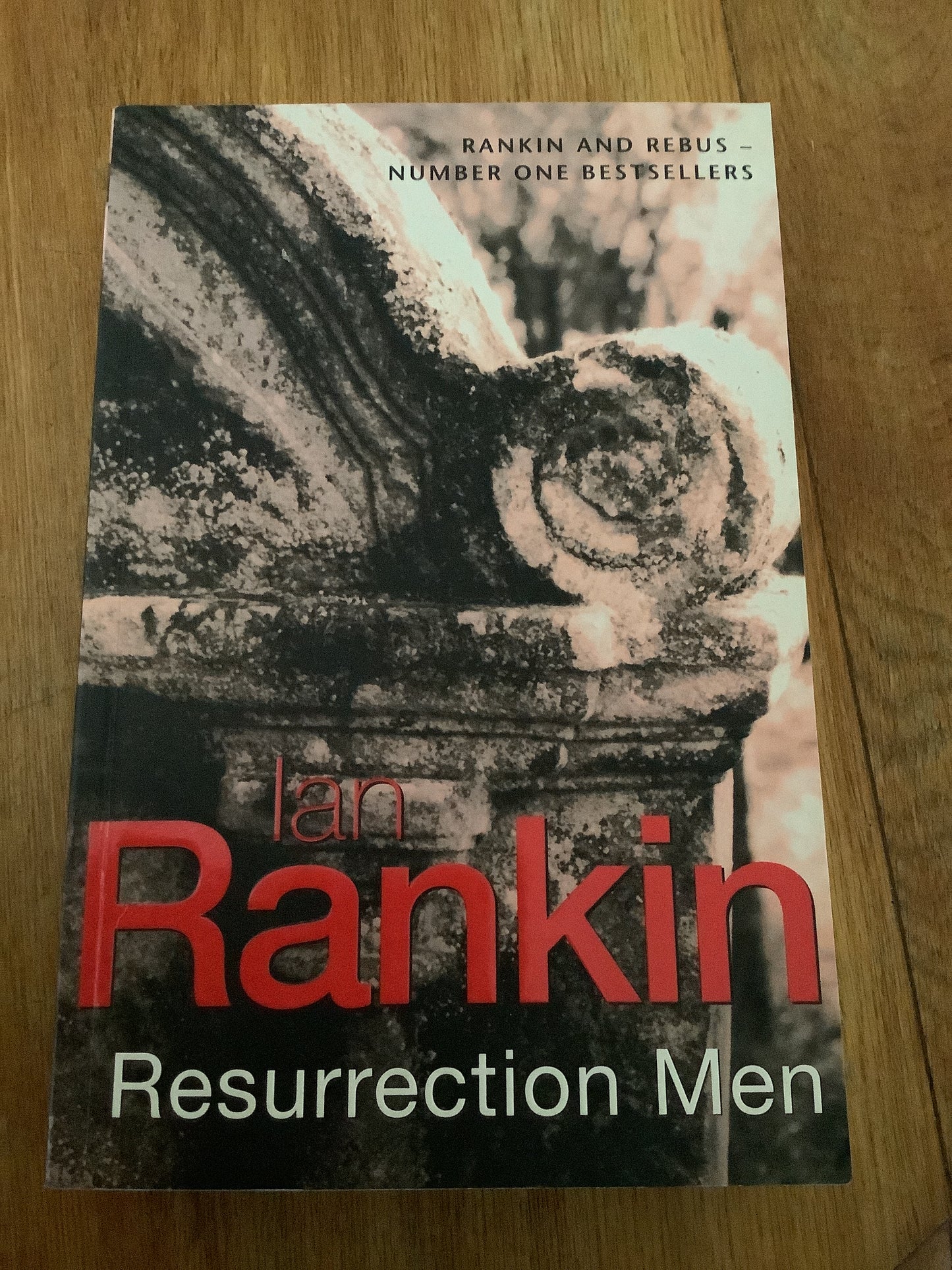 Resurrection men. Ian Rankin. 2001.