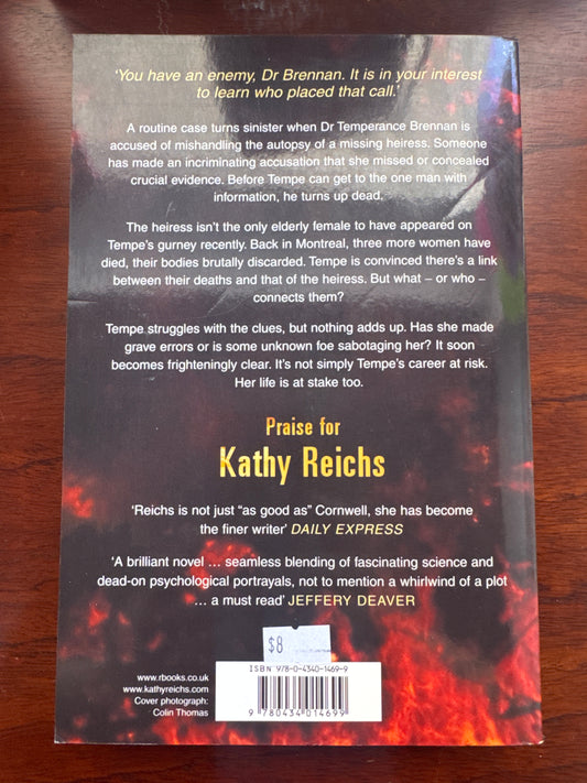 206 bones. Kathy Reichs. 2009.