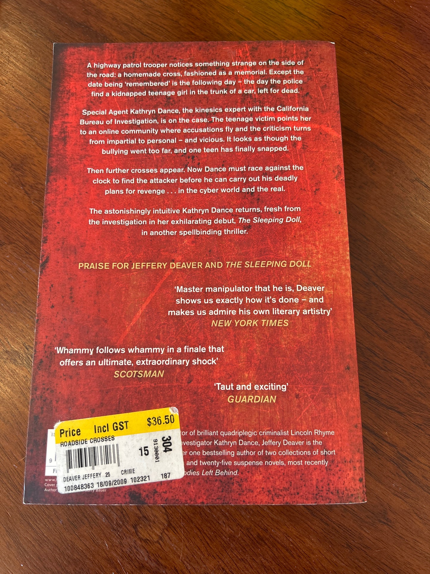 Roadside crosses. Jeffery Deaver. 2009.