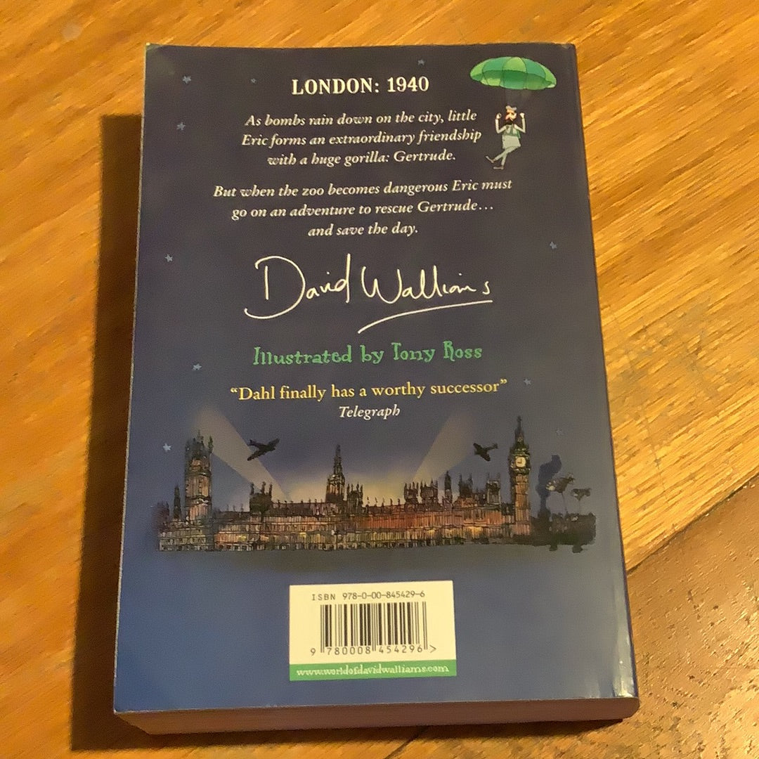 Code name Bananas. David Walliams. 2020.