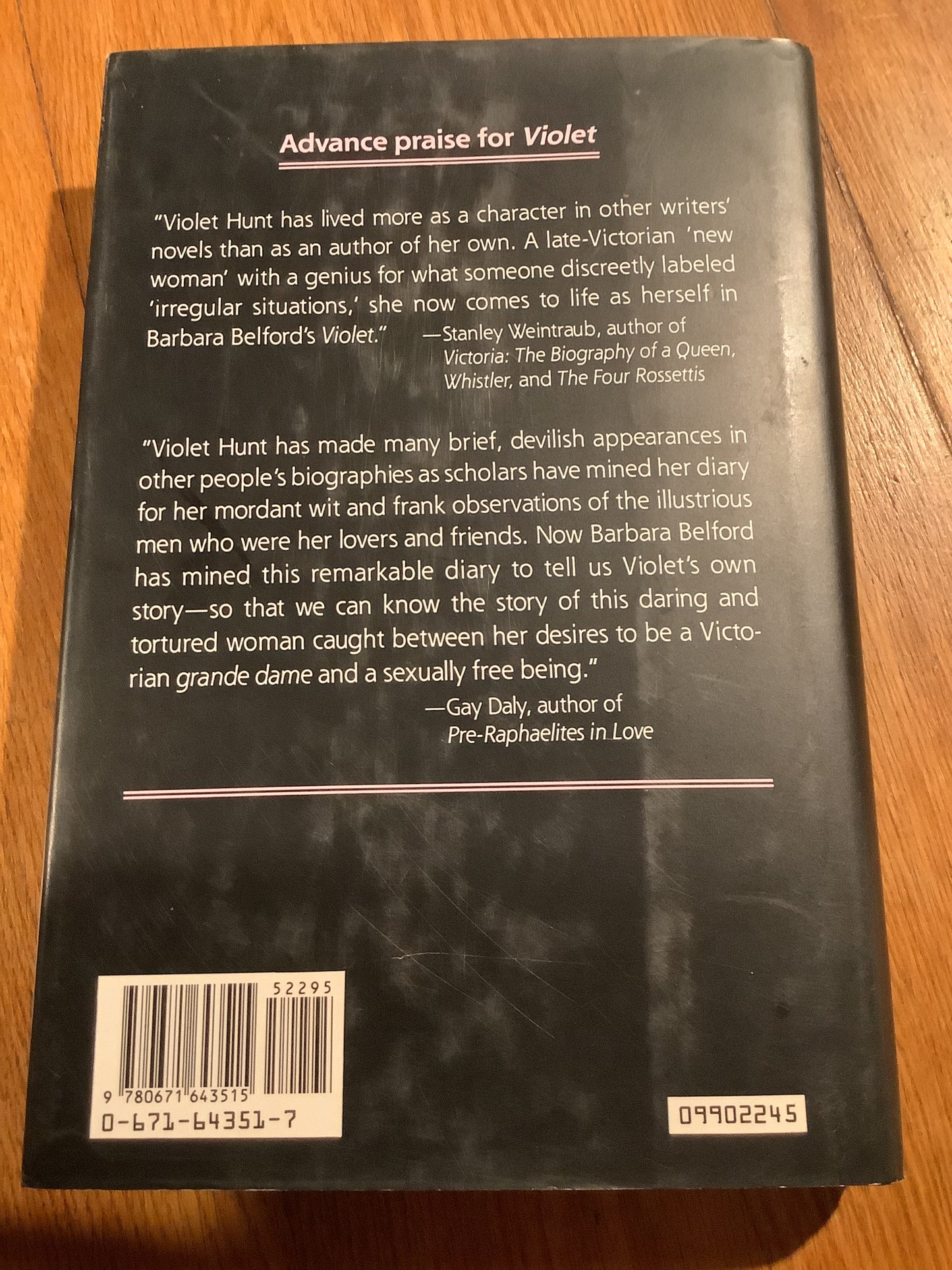 Violet: the story of the irrepressible Violet Hunt and her circle of lovers and friends - Ford Maddox Ford, H. G. Wells, Somerset Maugham and Henry James. Barbara Belford. 1990.