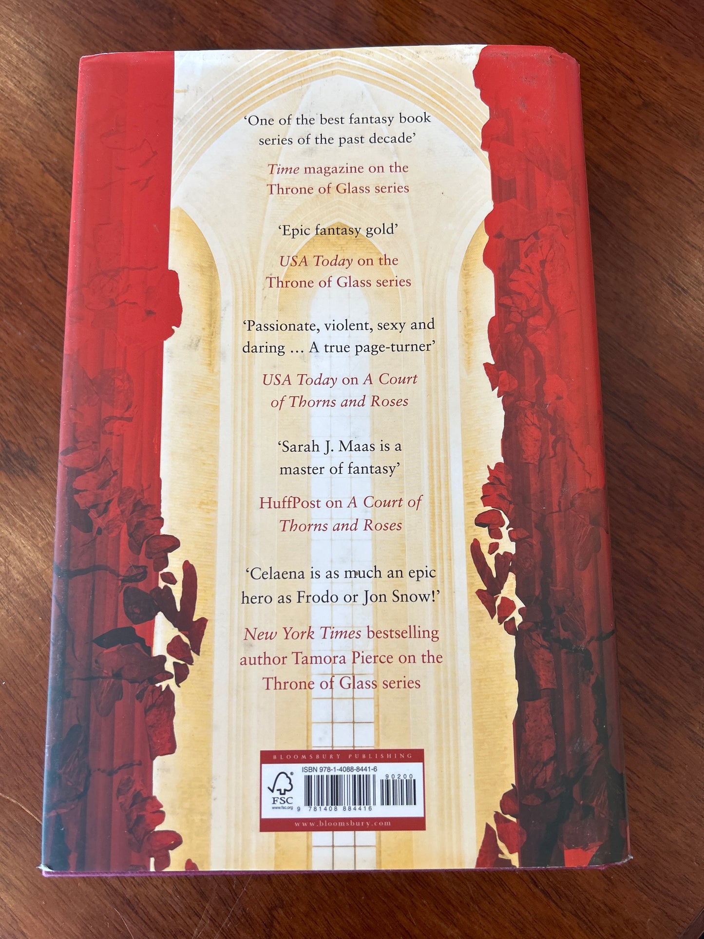House of earth and blood. Sarah J. Maas. 2023.