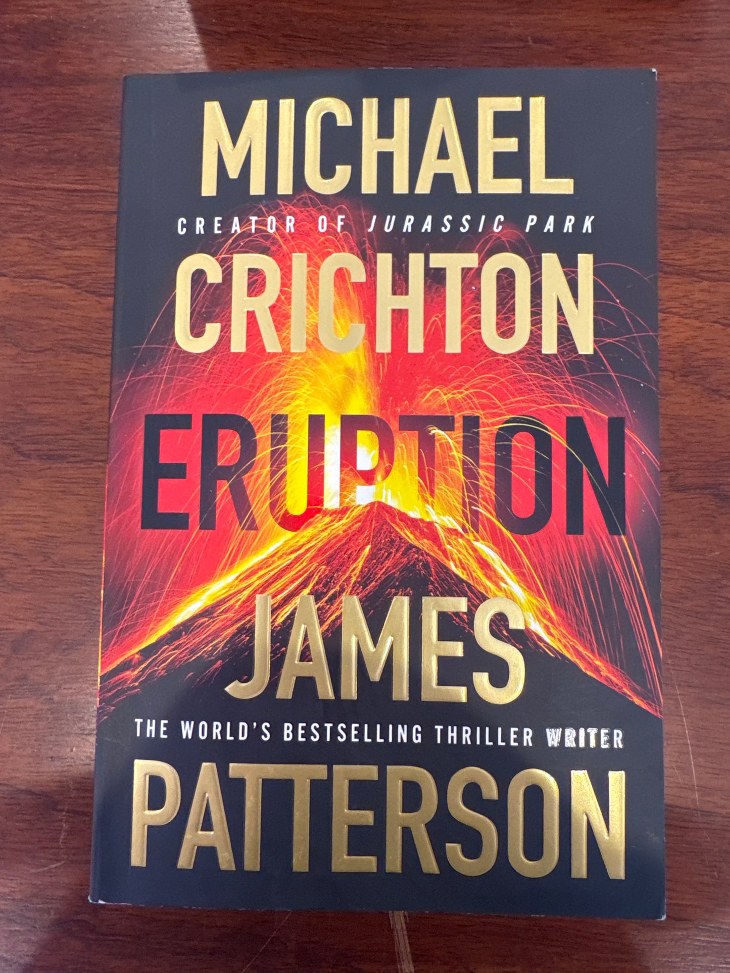 Eruption. Michael Crichton & James Patterson. 2024.