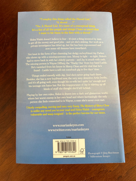 Mystery of Mercy Close. Marian Keyes. 2012.