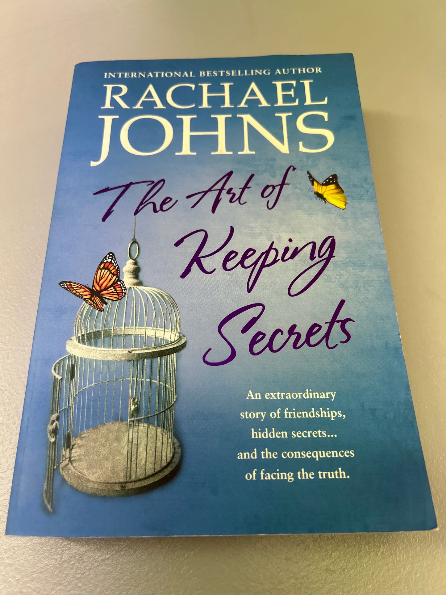 Art of keeping secrets. Rachael Johns. 2016.