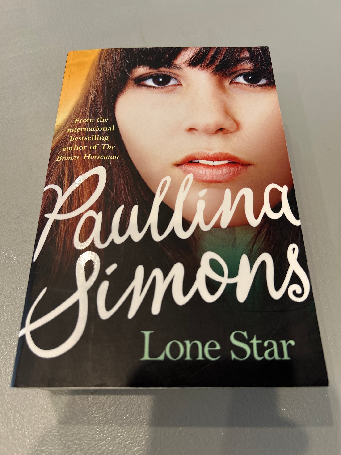 Lone Star. Paullina Simons. 2015.