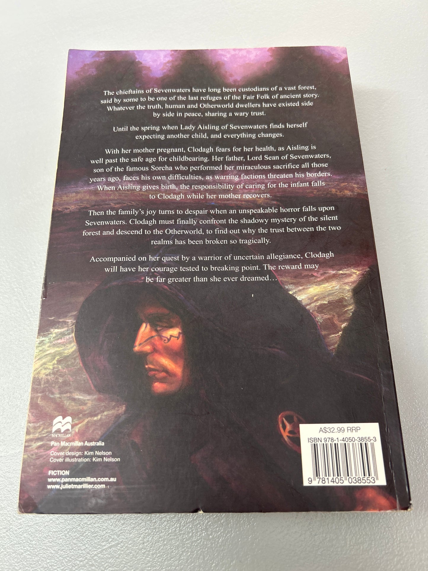 Heir to Sevenwaters. Juliet Marillier. 2008.