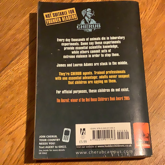 Cherub: man vs beast. Robert Muchamore. 2006.