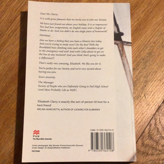 Feeling sorry for Celia. Jaclyn Moriarty. 2000.