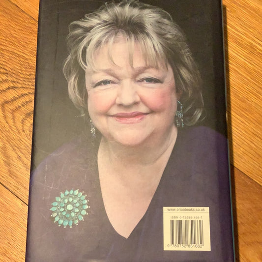 Nights of rain and stars. Maeve Binchy. 2004.