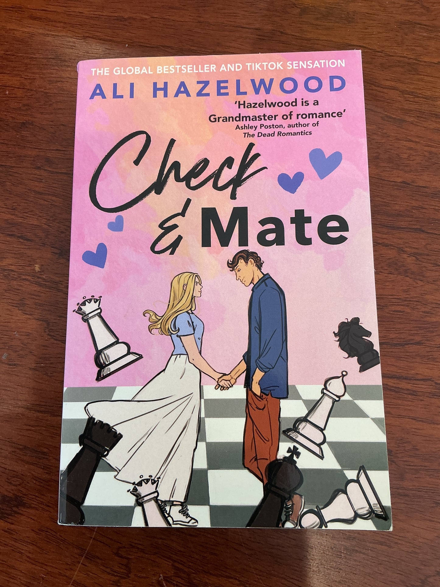 Check & mate. Ali Hazelwood. 2023.