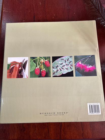 Australian gardening encyclopedia. Better Homes and Gardens. 2000.
