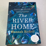 River home. Hannah Richell. 2020.