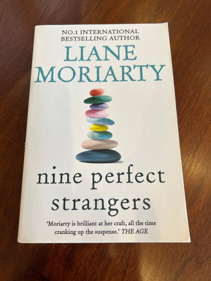 Nine perfect strangers. Liane Moriarty. 2023.