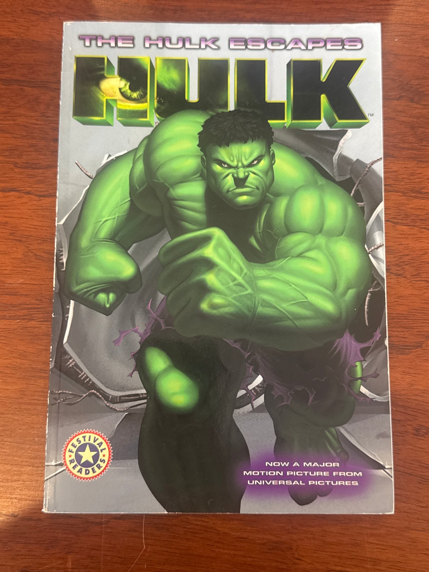 Hulk escapes. Acton Figueroa. 2003.