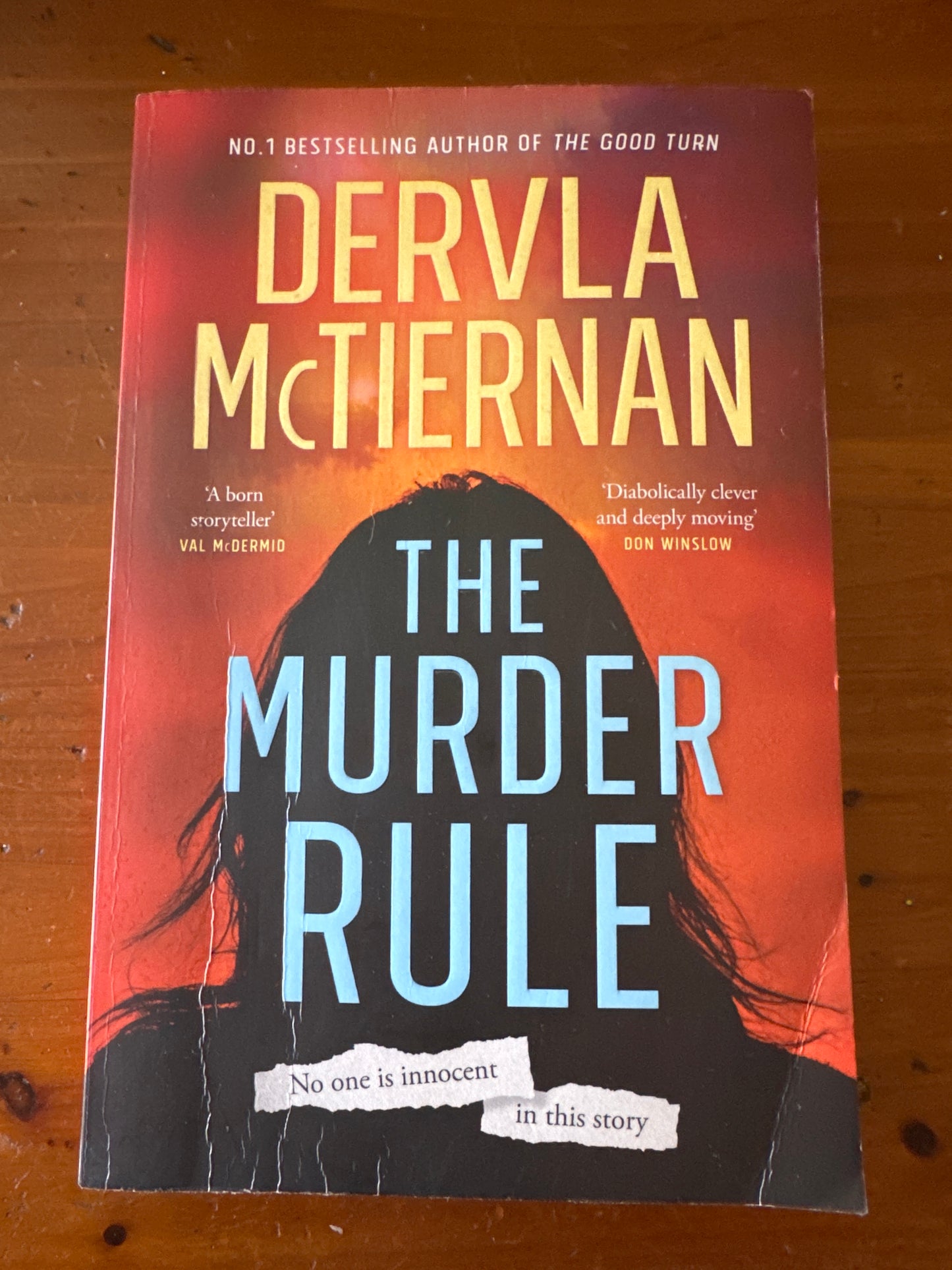 Murder rule. Dervla McTiernan. 2022.