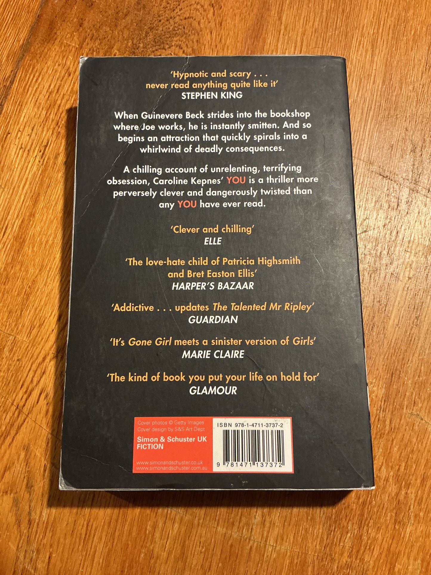 You. Caroline Kepnes. 2015.