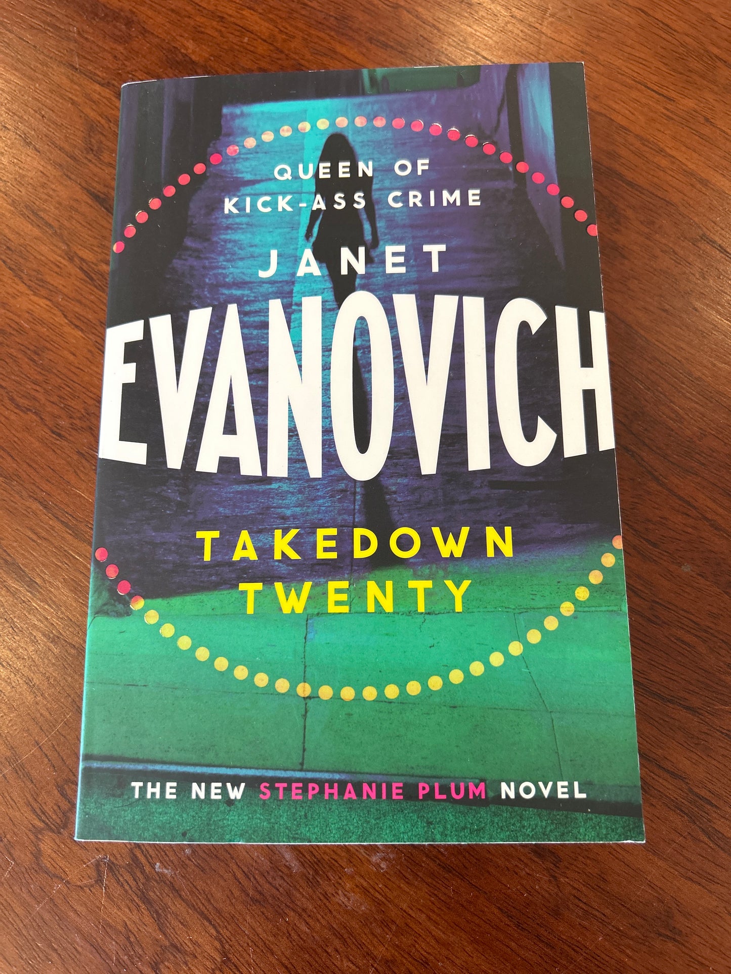 Takedown twenty. Janet Evanovich. 2014.