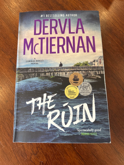 The Ruin. Dervla McTiernan. 2025.