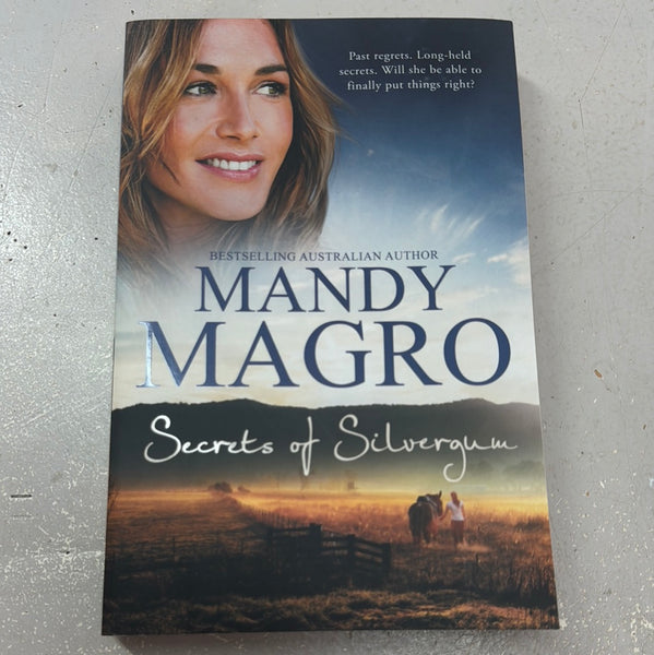 Secrets of Silvergum. Mandy Magro. 2019.