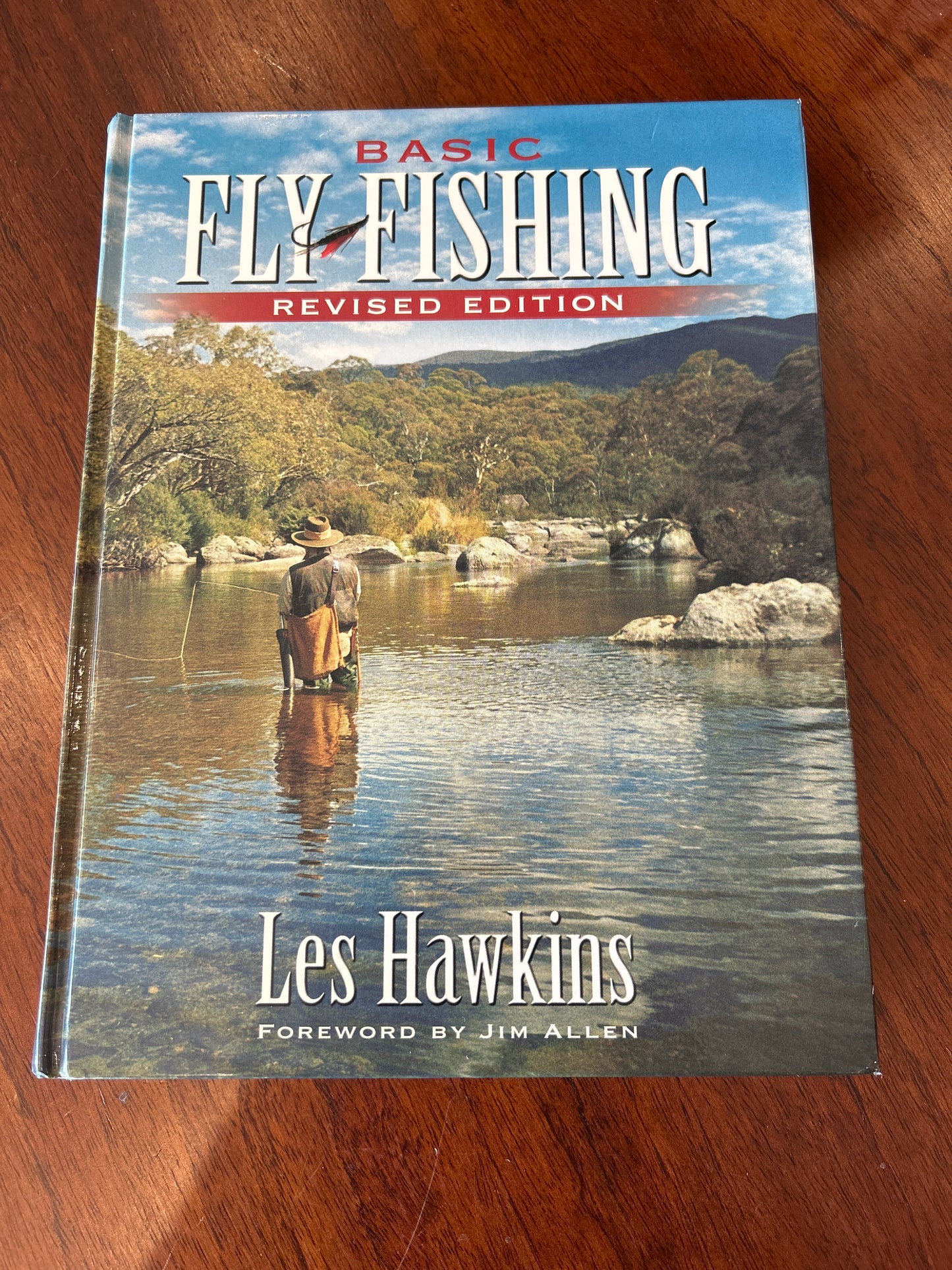 Basic fly fishing. Les Hawkins. 2003.