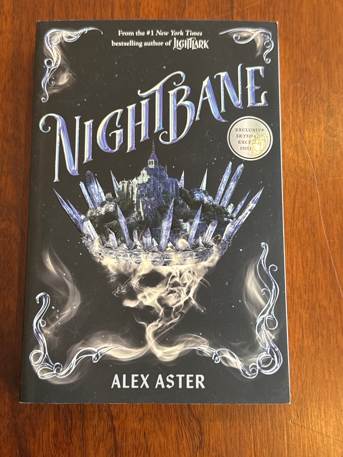 Nightbane. Alex Aster. 2024.