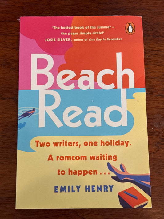 Beach Read. Emily Henry. 2020.