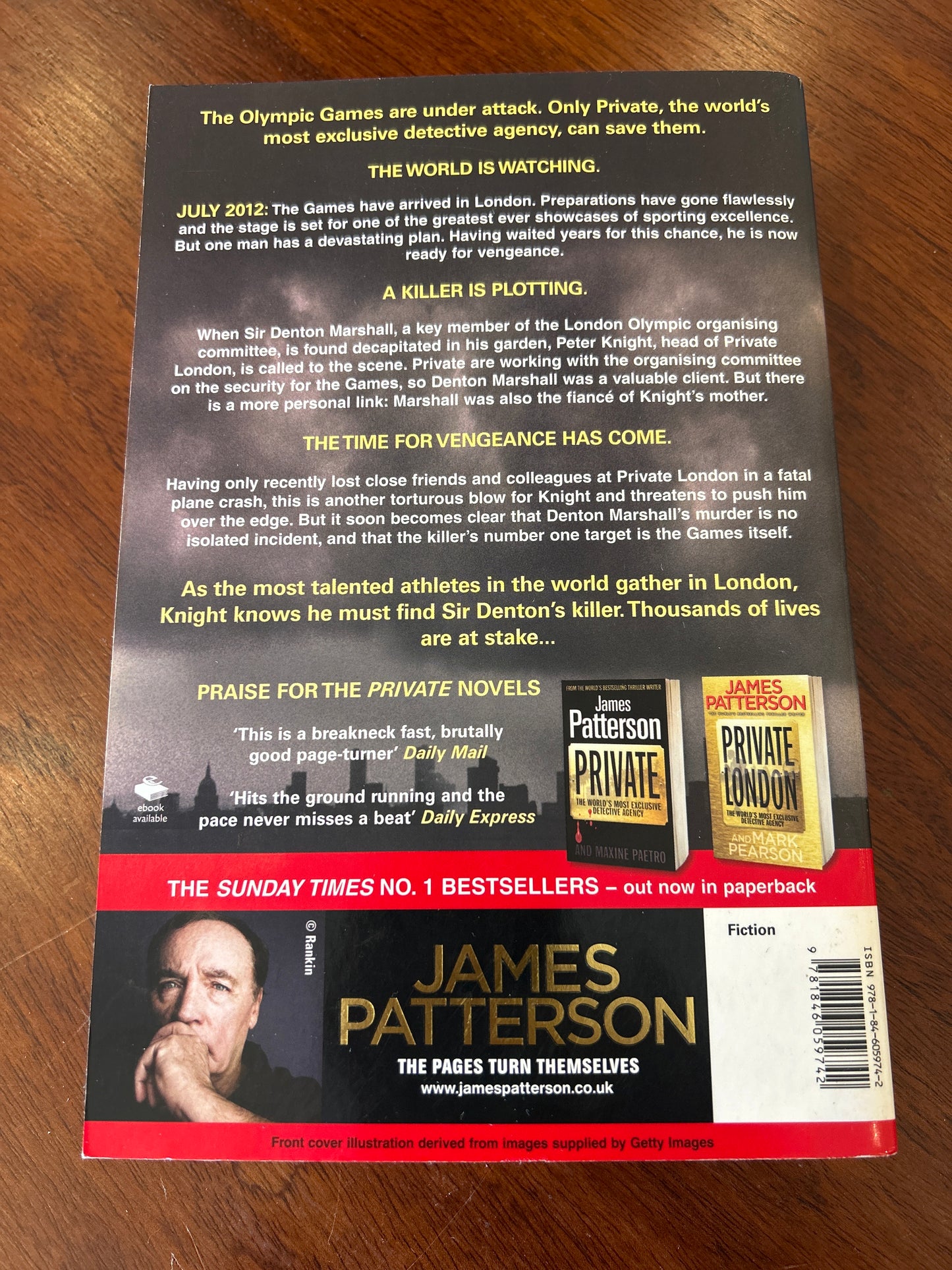 Private games. James Patterson & Mark Sullivan. 2012.