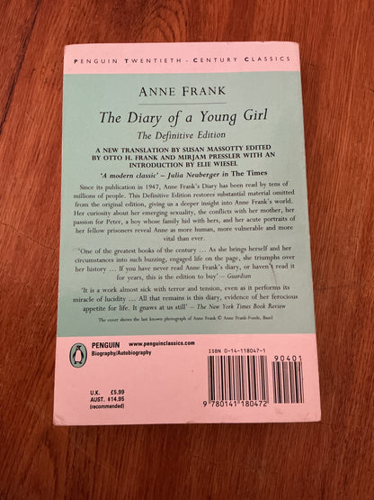 Diary of a young girl. Anne Frank. 1997.