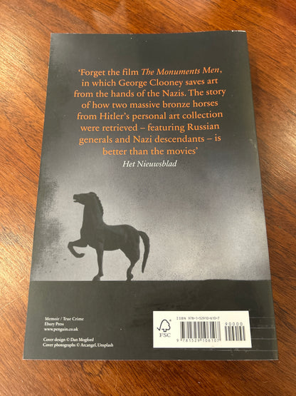 Hitler’s horses: the incredible true story of the detective who infiltrated the Nazi underworld. Arthur Brand. 2020.