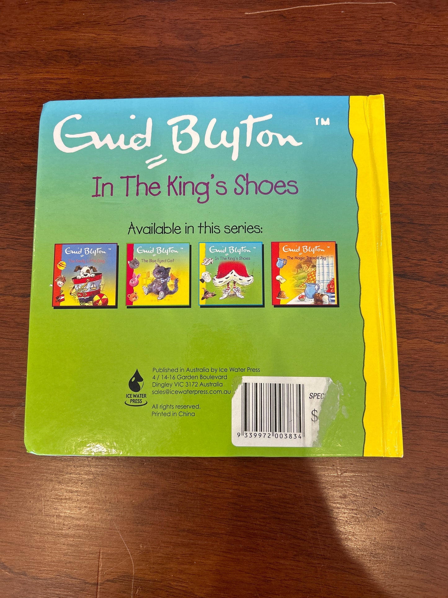 In the king’s shoes. Enid Blyton. 2009.