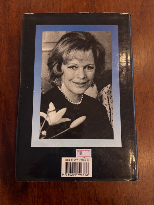 Boadicea’s Chariot. Antonia Fraser. 1988.