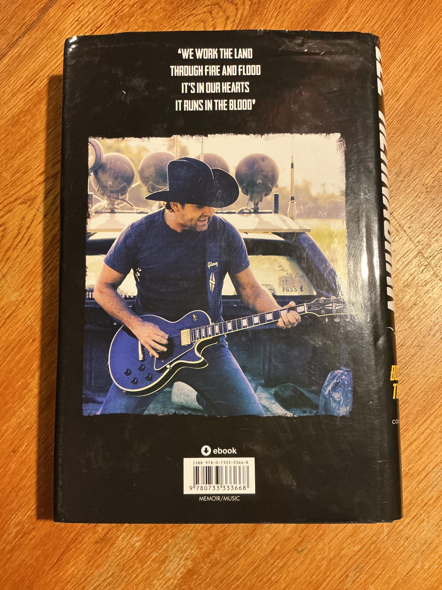 Boy from the bush. Lee Kernaghan and Colin Buchanan. 2015.