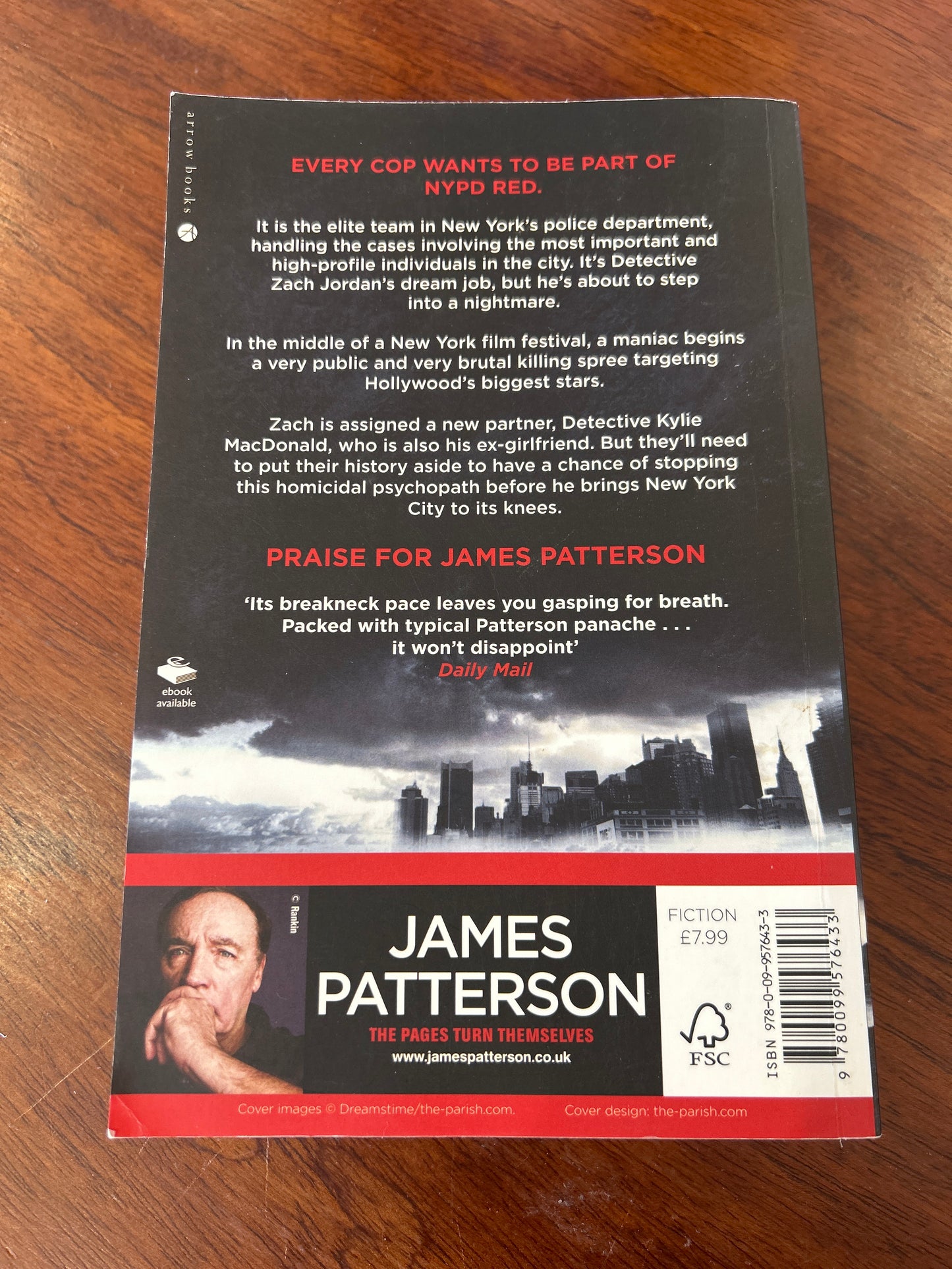 NYPD Red. James Patterson & Marshall Karp. 2013.